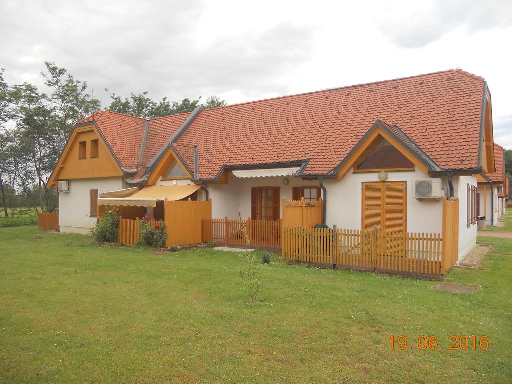 Apartment Nagelj Moravske-Toplice Buitenkant foto